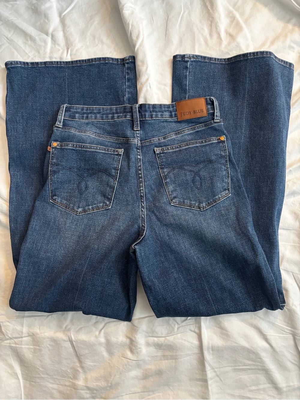 Judy Blue Retro Wide-Leg Jeans - Picture 3 of 4